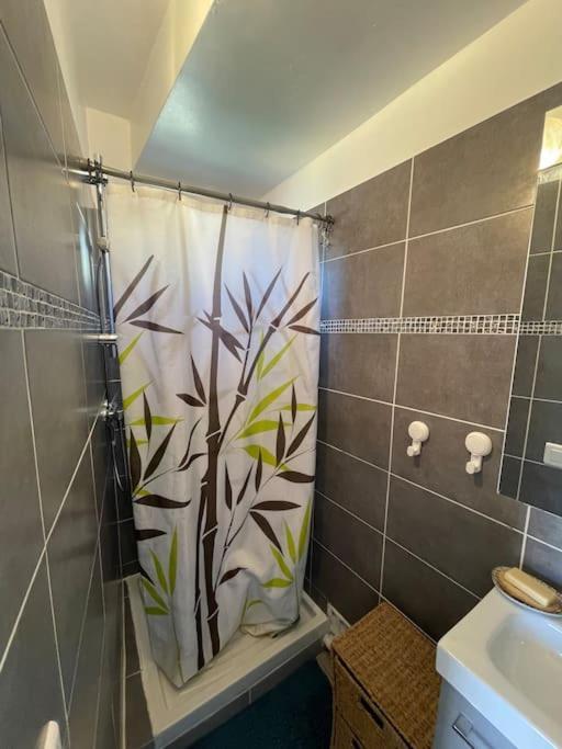 Le Provencal - Hyper Centre - Clim - Terrasse Apartment Каси Екстериор снимка